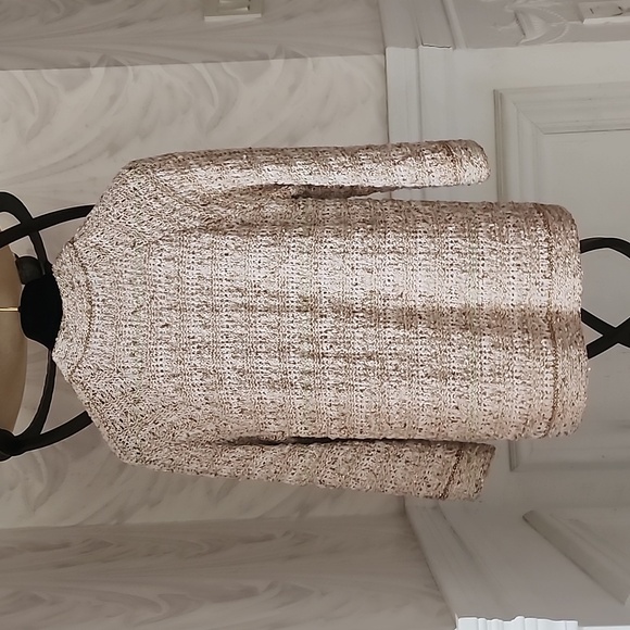 Chanel Limited Edition gold tweed jacket - Picture 14 of 14